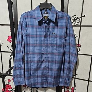 Lee Blue Plaid Men's Button Shirt Small‎ NWT